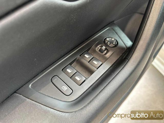 PEUGEOT 508 Plug-in Hybrid 225 e-EAT8 SW GT Pack