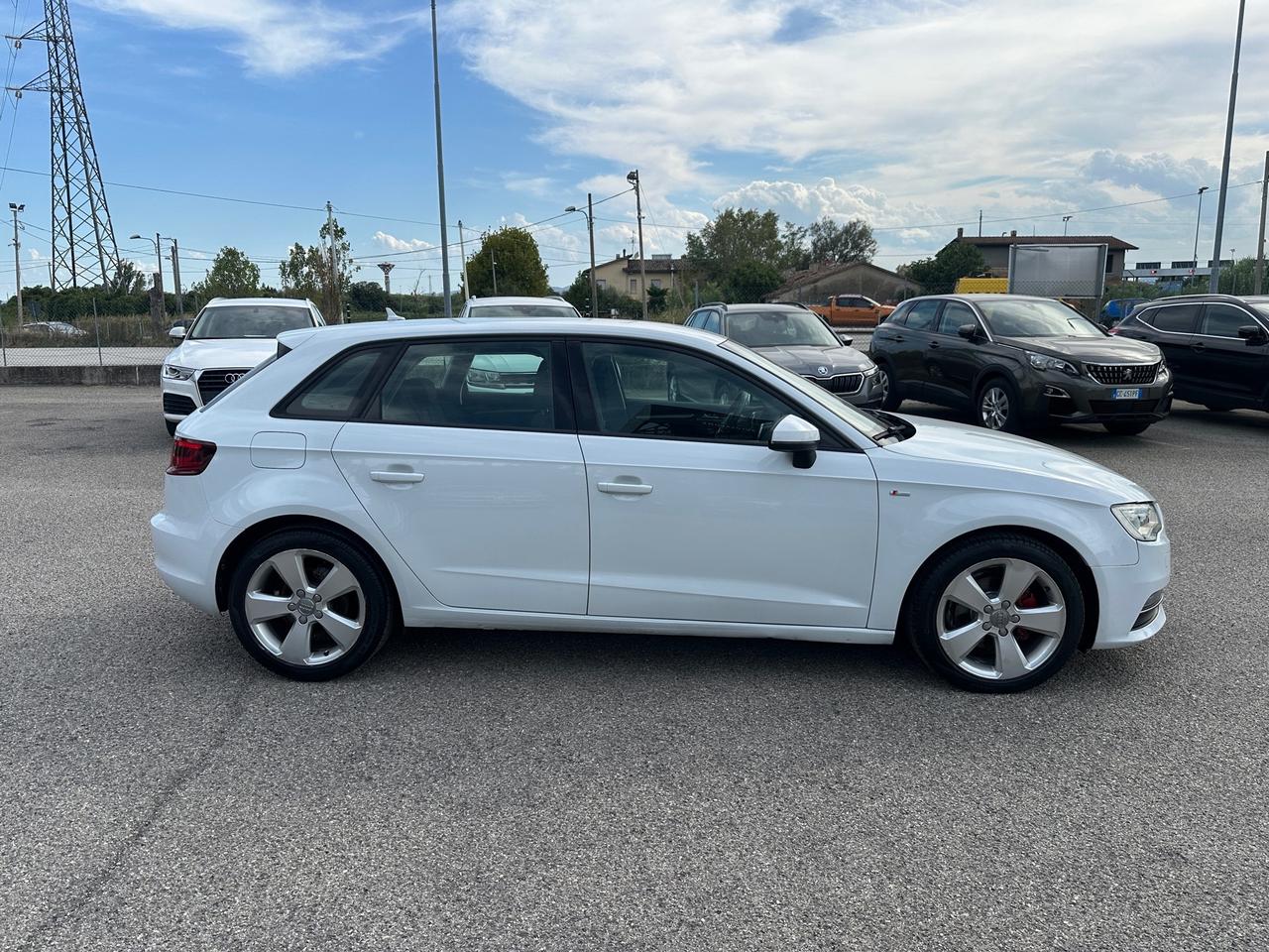 Audi A3 1.6 TDI clean diesel S tronic Ambiente - 2015