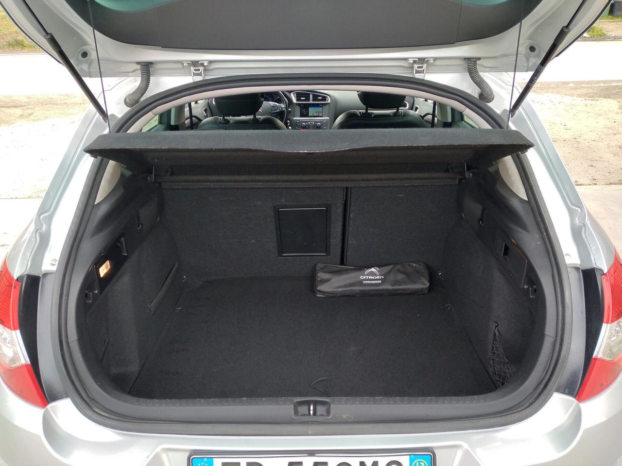 Citroen C4 1.6 e-HDi 115 airdream Exclusive