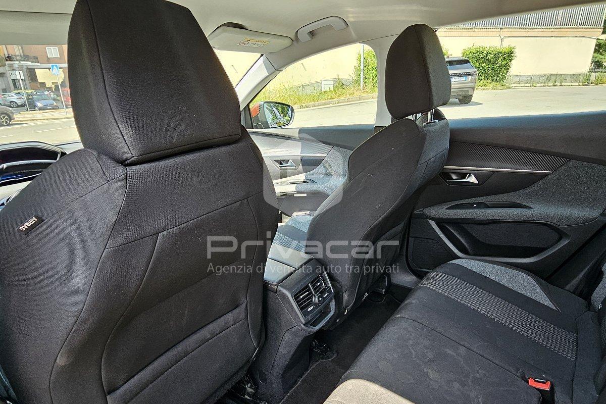 PEUGEOT 3008 BlueHDi 130 S&S Business