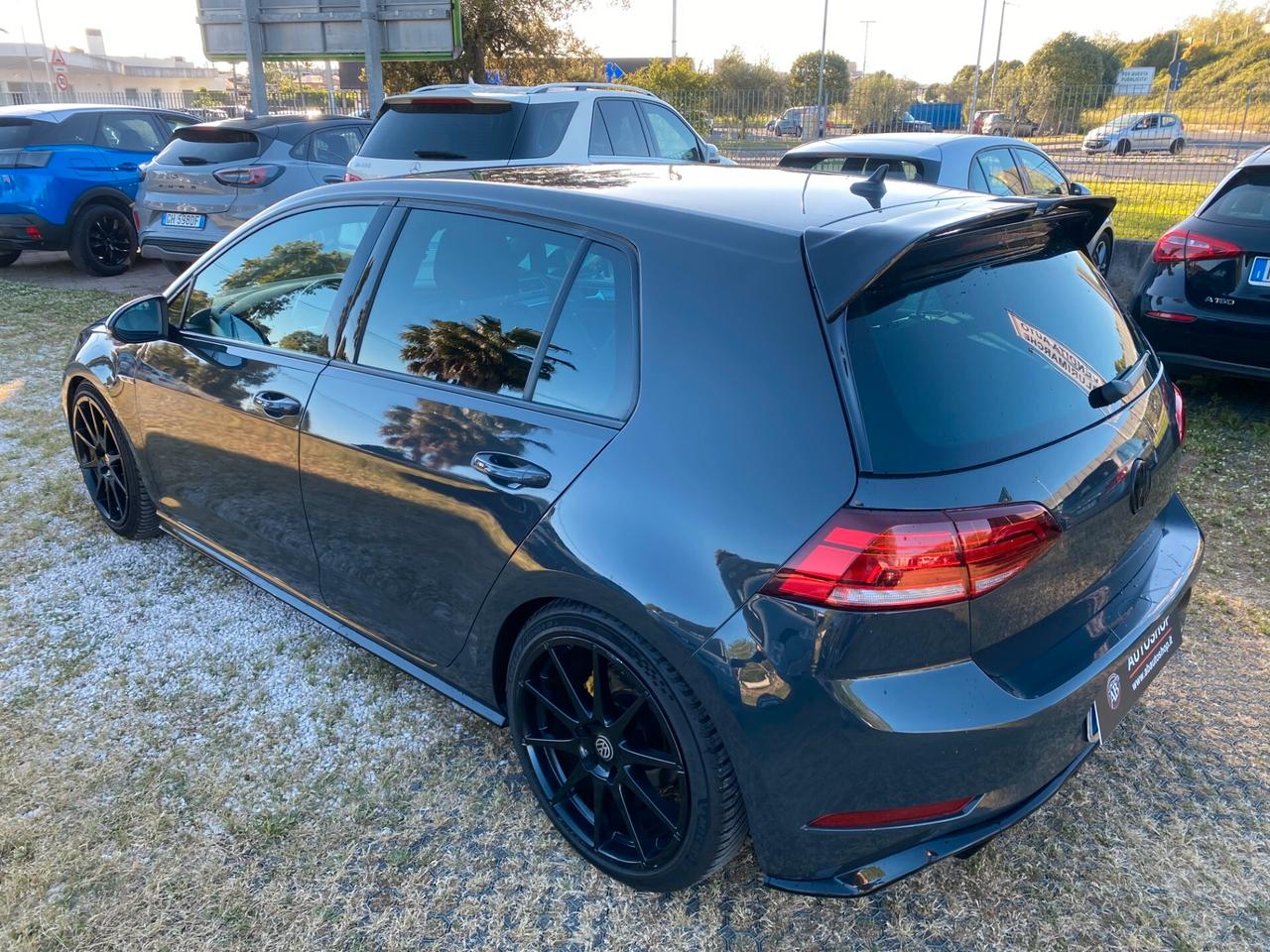 VOLKSWAGEN - Golf - 1.5 TSI 150CV EVO ACT DSG R-Line - FINANZIABILE