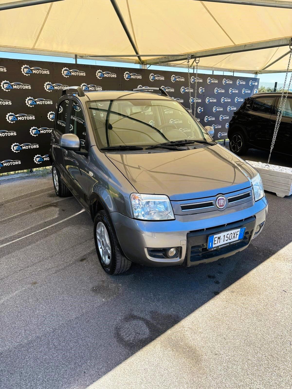 Fiat Panda 1.3 MJT 4x4 Climbing