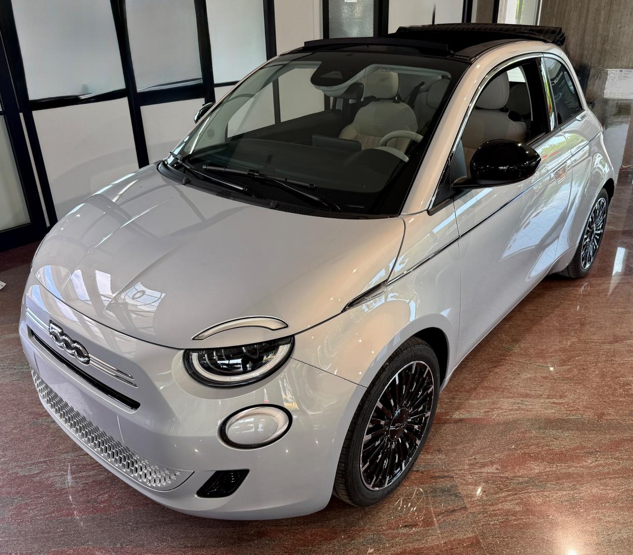 Fiat 500 Cabrio Hybrid - INTROVABILE PRONTA