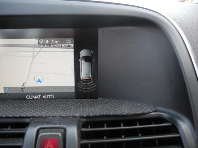 VOLVO XC60 D3 AWD Geartronic Summum autom.-UNICO PROPRIETARIO