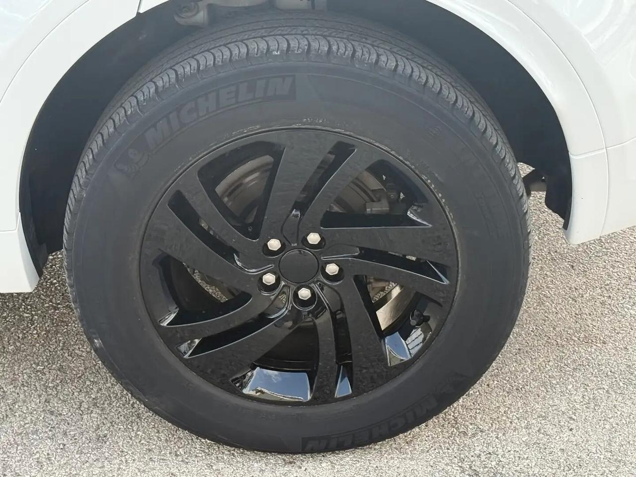 Land Rover Discovery Sport 2.0 TD4 204 CV AWD Auto R-Dynamic SE