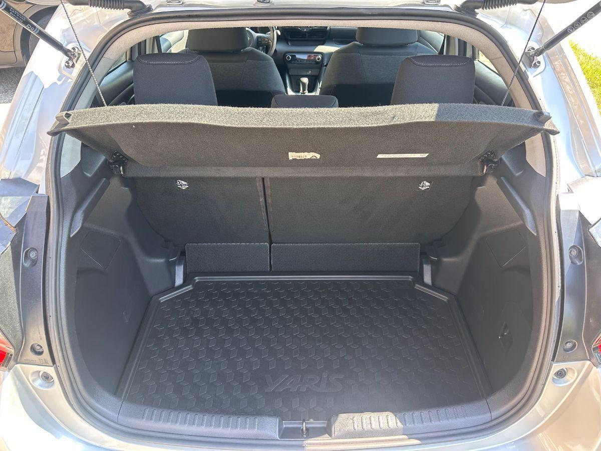 TOYOTA - Yaris - 1.5 Hybrid 5p. E-CVT Trend