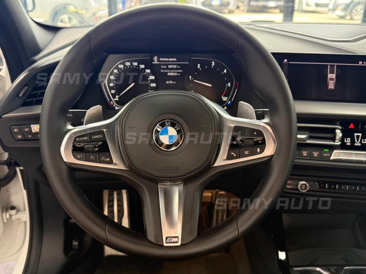 Bmw 118 118d 5p. Msport