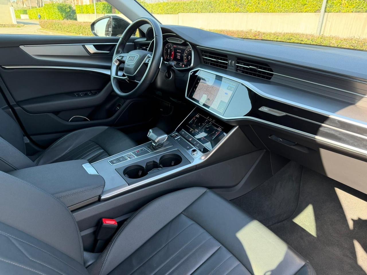 Audi A6 Avant 2.0 TDI S-tronic