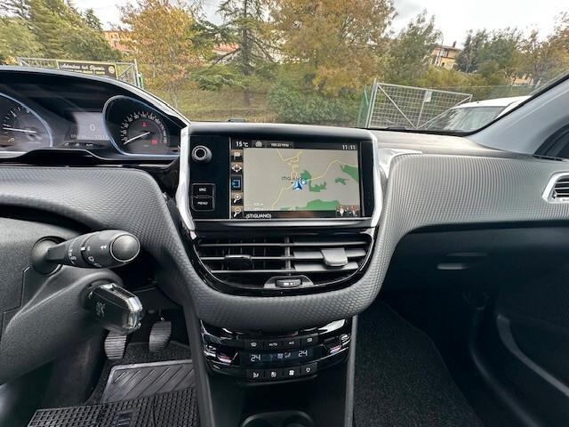 Peugeot 2008 1.6 BlueHDi 100 Allure