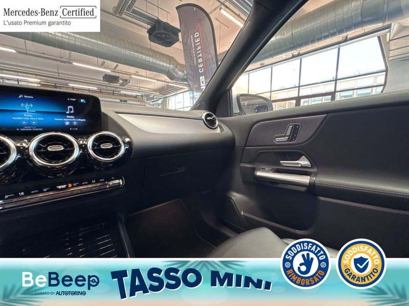 Mercedes-Benz GLA 200 D SPORT AUTO