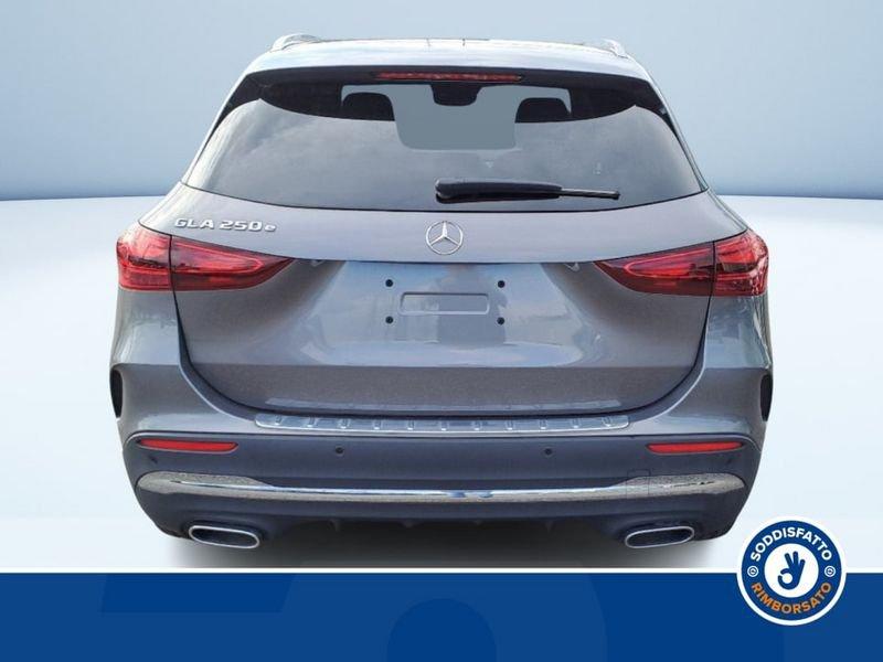 Mercedes-Benz GLA 250 E PLUG-IN HYBRID AUTOMATIC AMG line ADVANCED PLUS
