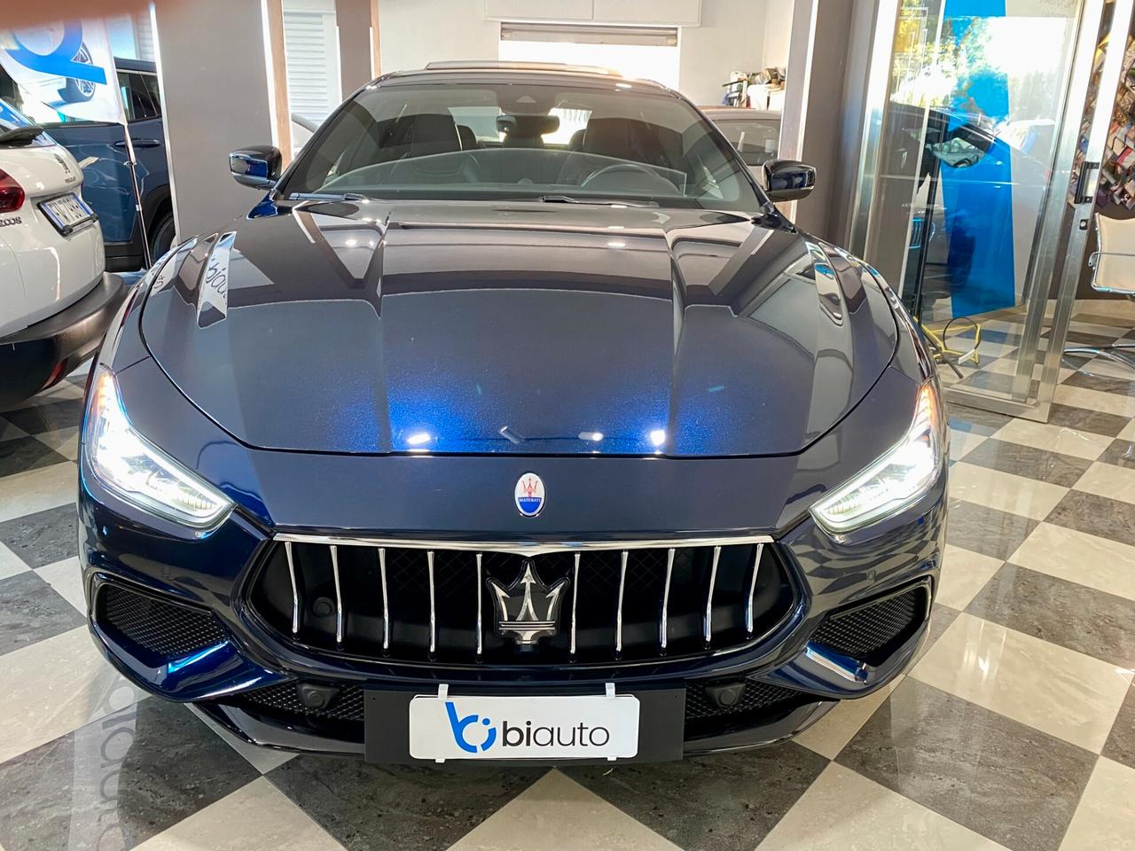 Maserati Ghibli V6 Diesel 275 CV Gransport-2020