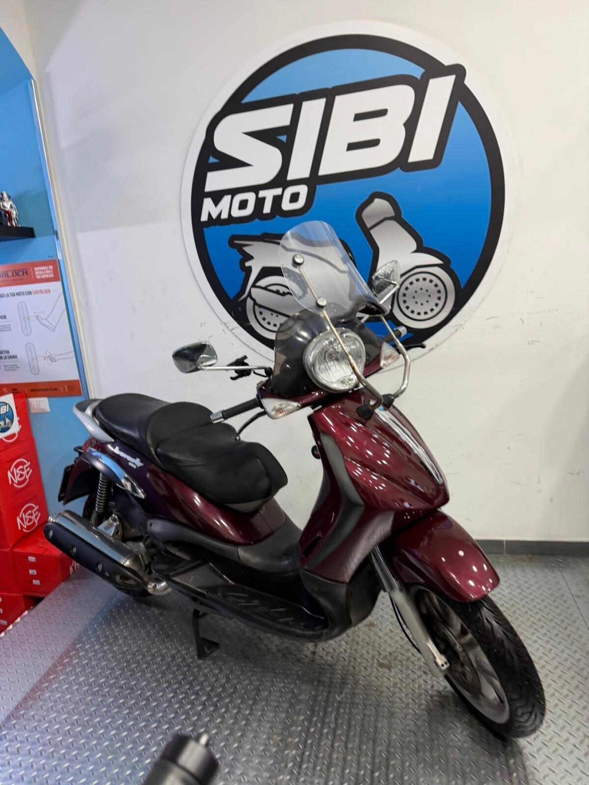 Piaggio Beverly 500