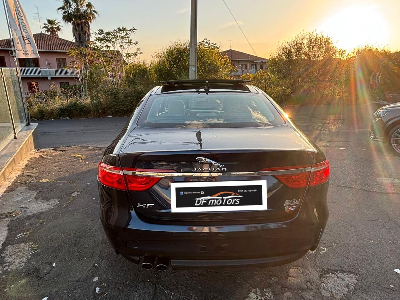 Jaguar XF 2.0 AWD 180 CV