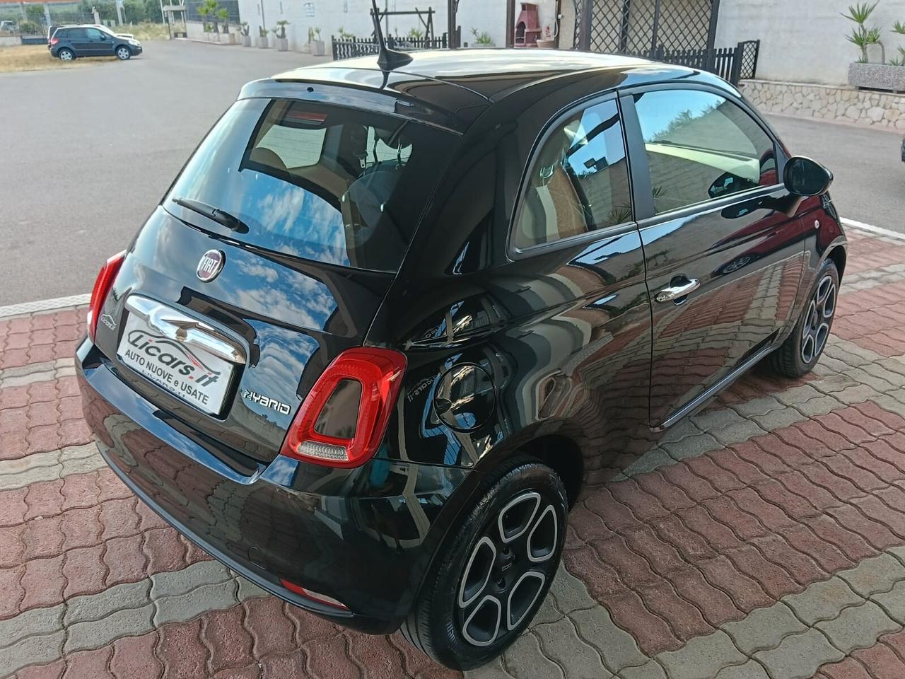 Fiat 500 1.0 Hybrid club