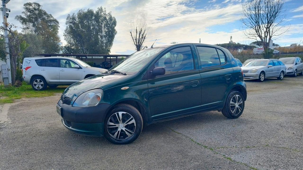 Toyota Yaris 1.0 5 Porte Adatta anche a neopatentati