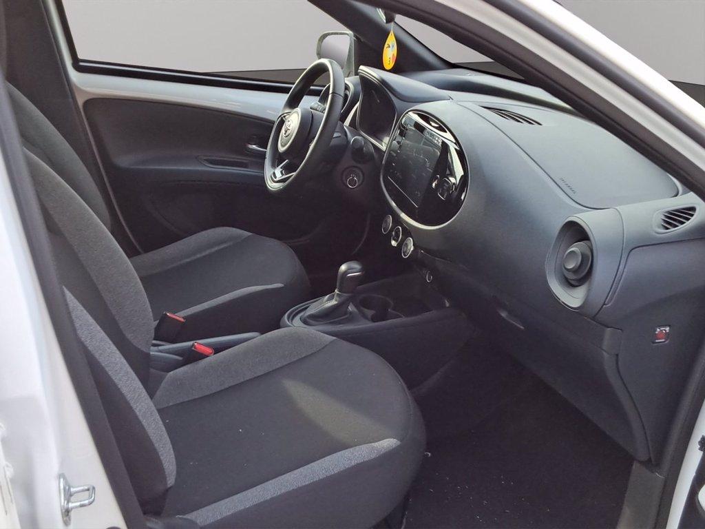 TOYOTA Aygo x 1.0 active 72cv s-cvt del 2024