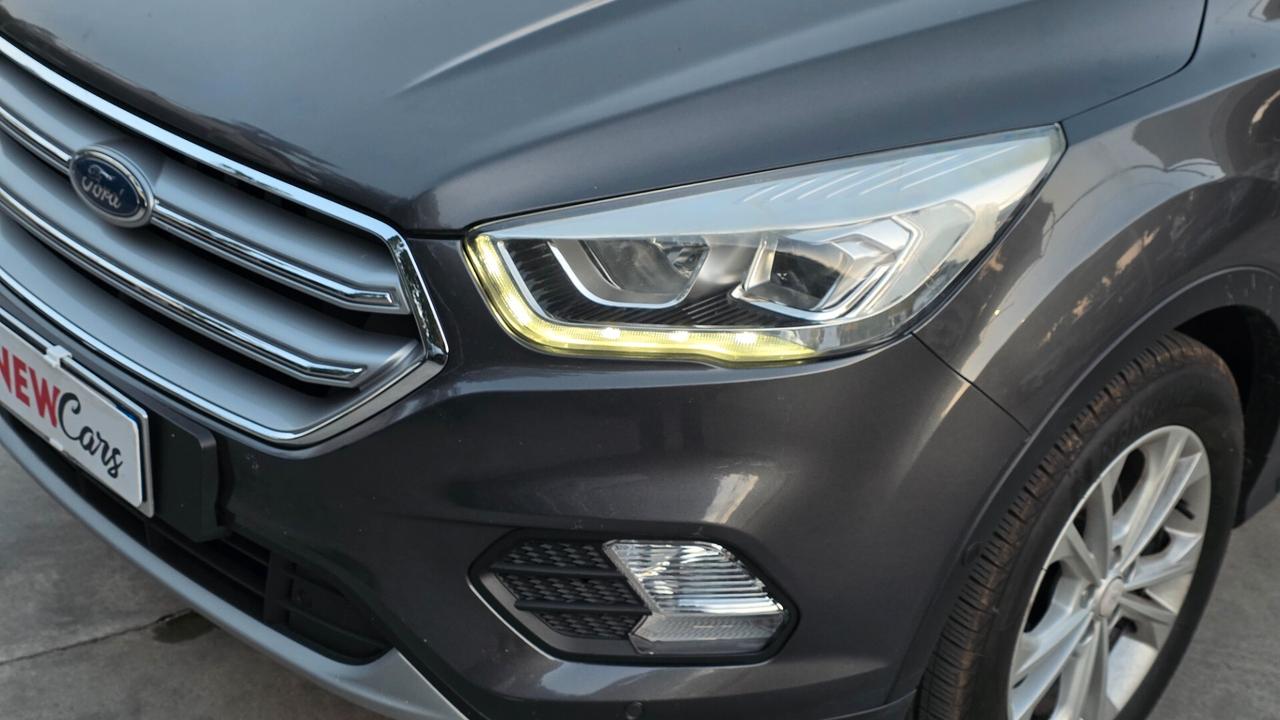 Ford Kuga 1.5 TDCI 120 CV S&S 2WD Powershift Edition