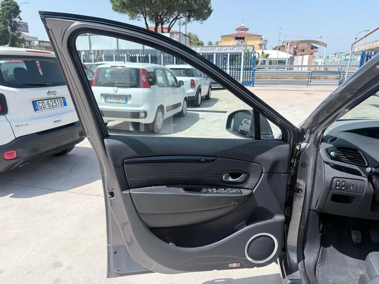 Renault Scenic Scénic X-Mod 1.5 dCi 110CV Luxe