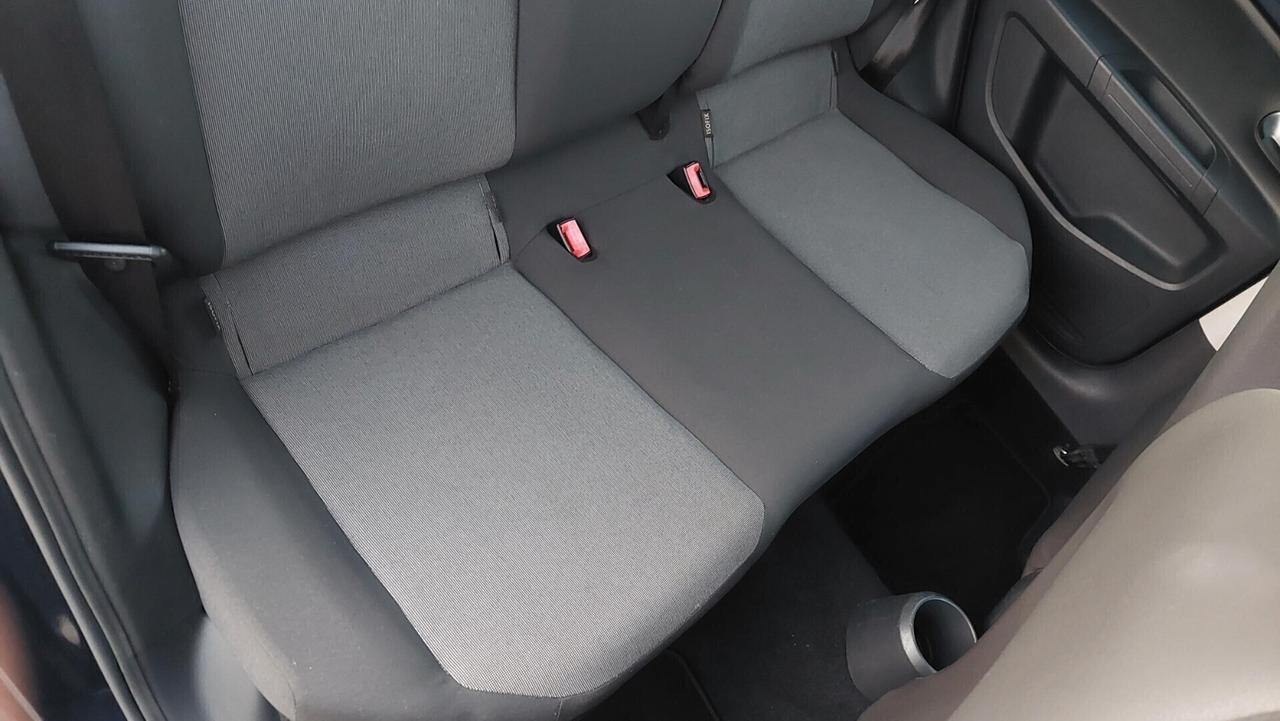 NEOPATENTATI- UNICO PROPRIETARIO-VOLKSWAGEN UP 1.0