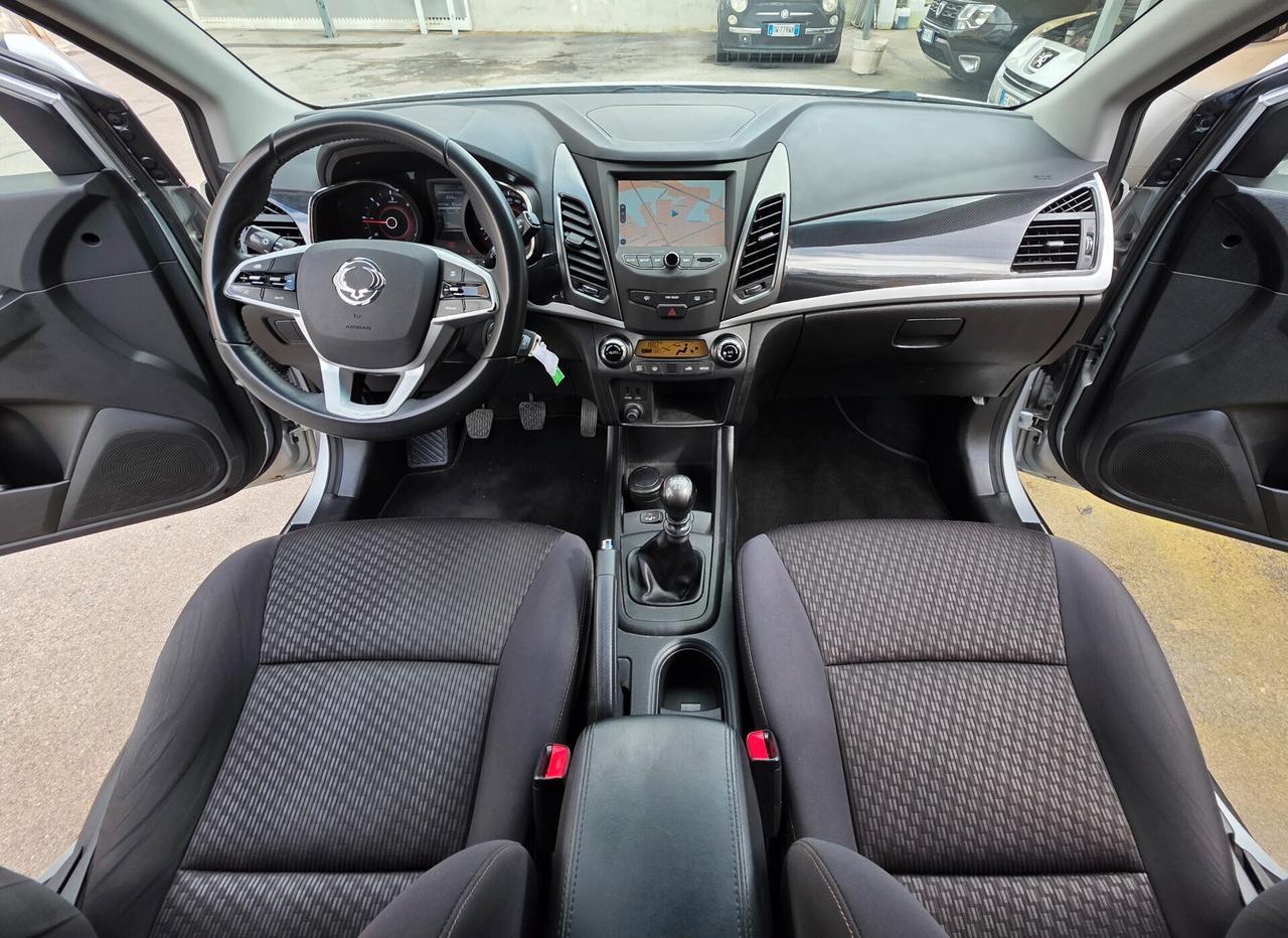 Ssangyong Korando 2.2 Diesel 2WD MT Limited