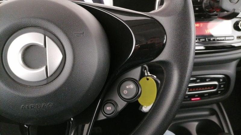 smart forfour 1.0 Youngster 71cv twinamic