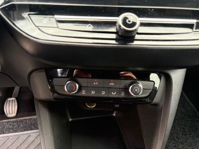 Opel Corsa 1.2 GS 75 CV