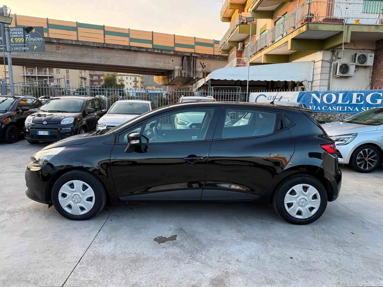 CLIO 1.5 DIESEL 2015 75CV-OK NEOPAT.-UNICO PROPRIETARIO
