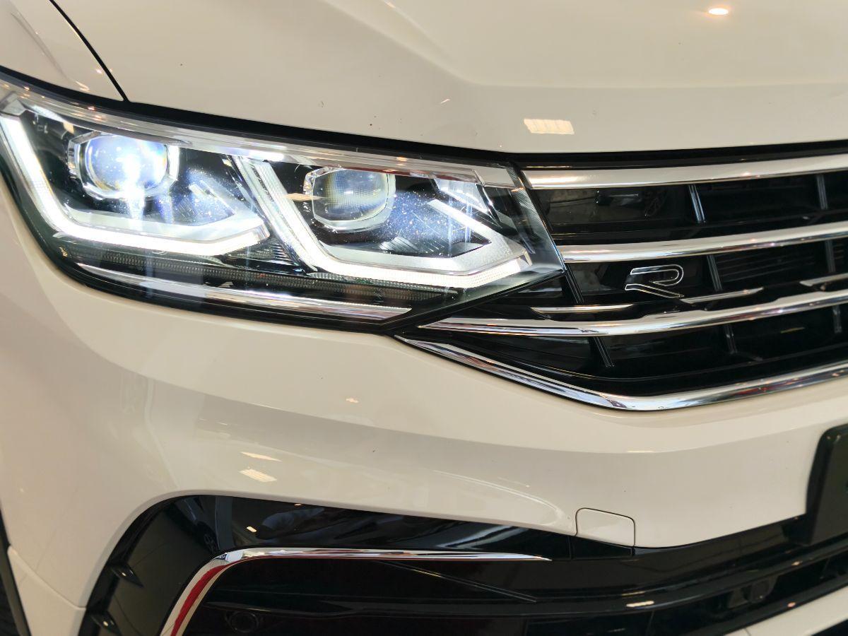 VOLKSWAGEN Tiguan 2.0 TDI R-Line Tetto Solo 80.000km