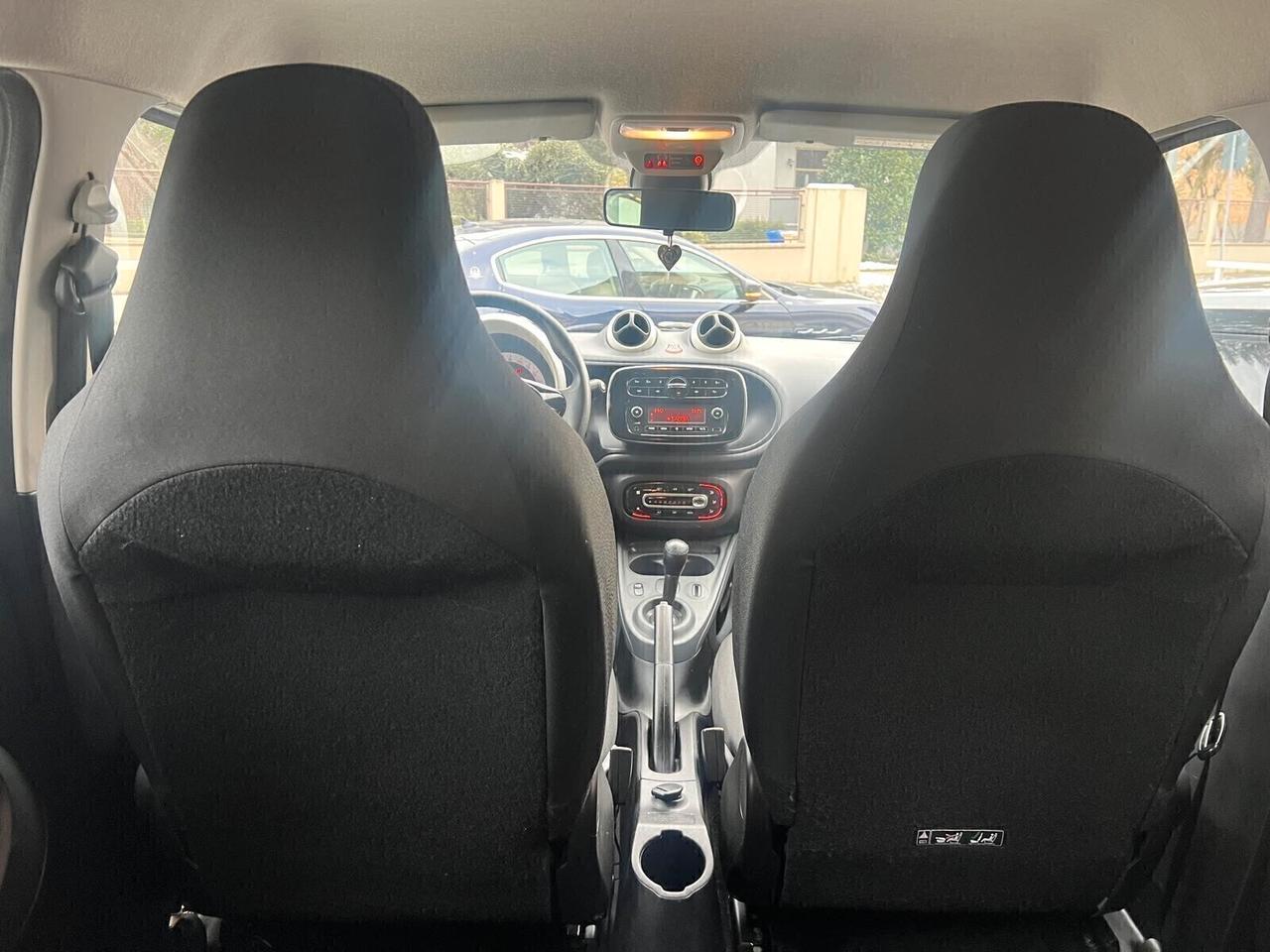 SMART FORFOUR 70 1.0 TWINAMIC PASSION AUT. NEOP.