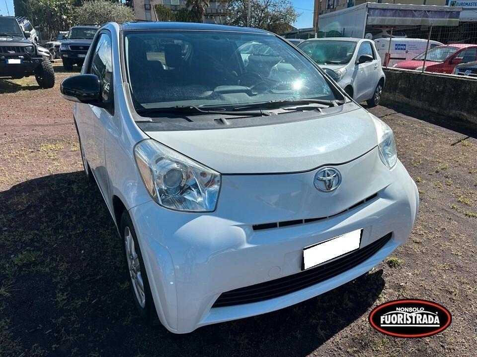 Toyota iQ 1.0 Sol Bianco perla tetto nero Lucido