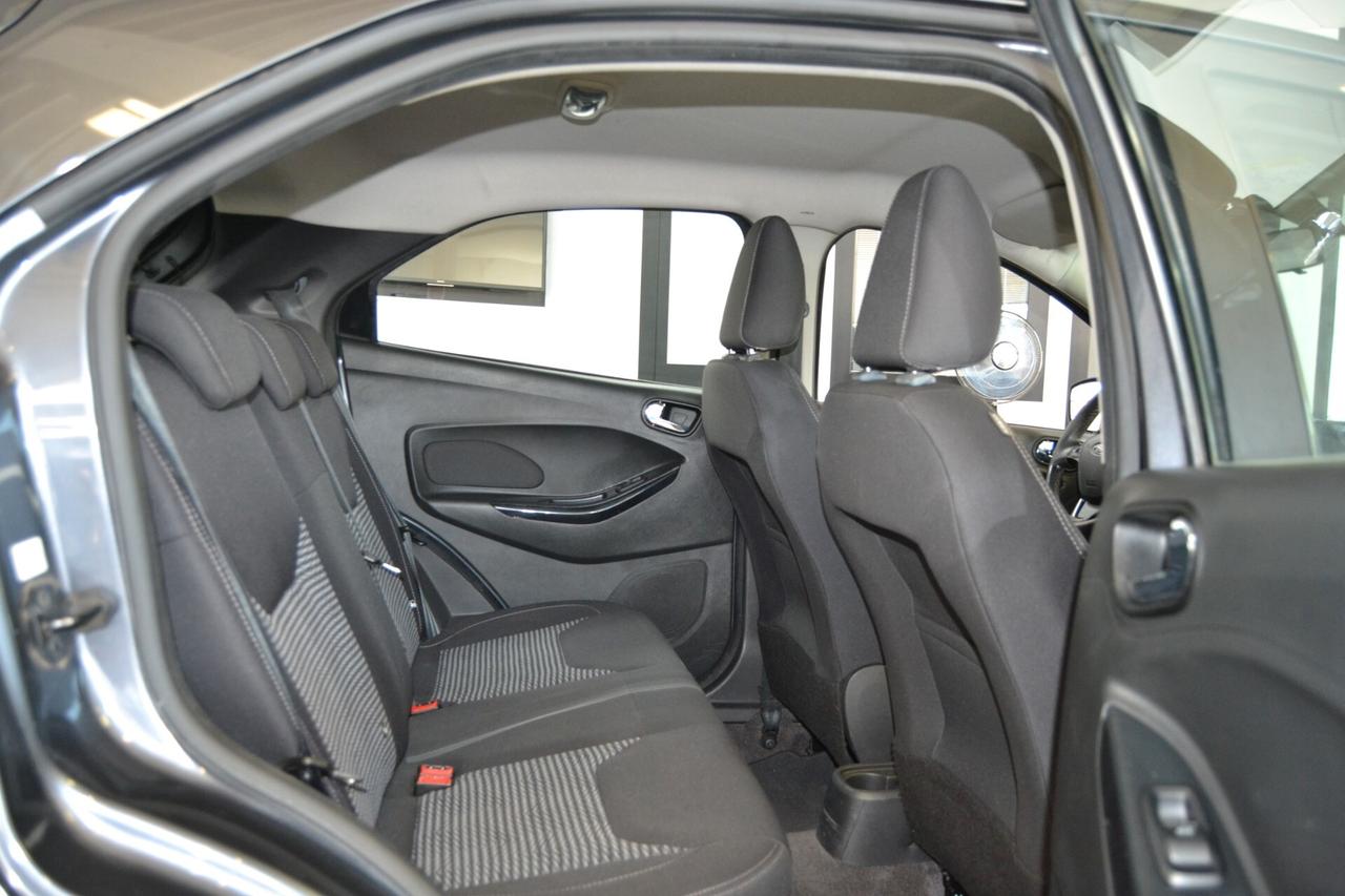 Ford Ka 1.5 TDCI 95cv TITANIUM 5P UniPro/Navi