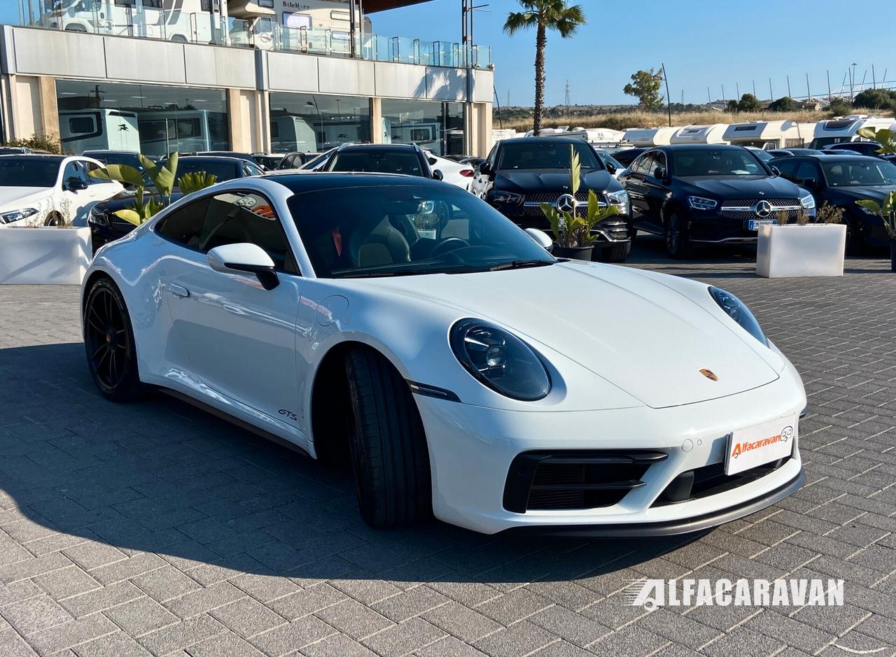 Porsche 911 992 Carrera 2 Coupe GTS auto