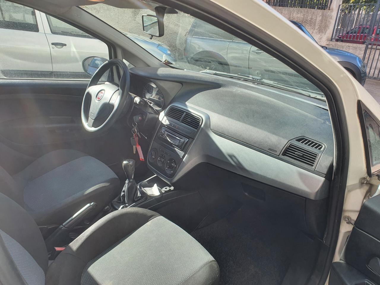 Fiat Grande Punto 1.3 mjet Turbina bassa