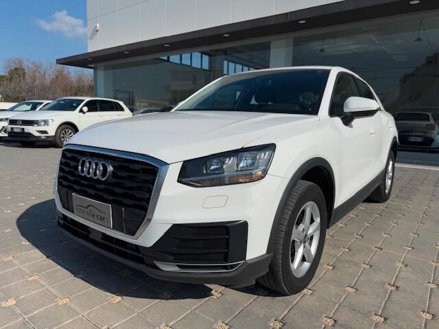 Audi Q2 30 TDI Business Design 2019