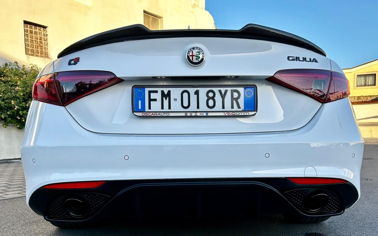 Alfa Romeo Giulia 2.2 D q2 VELOCE 180 CV AT8