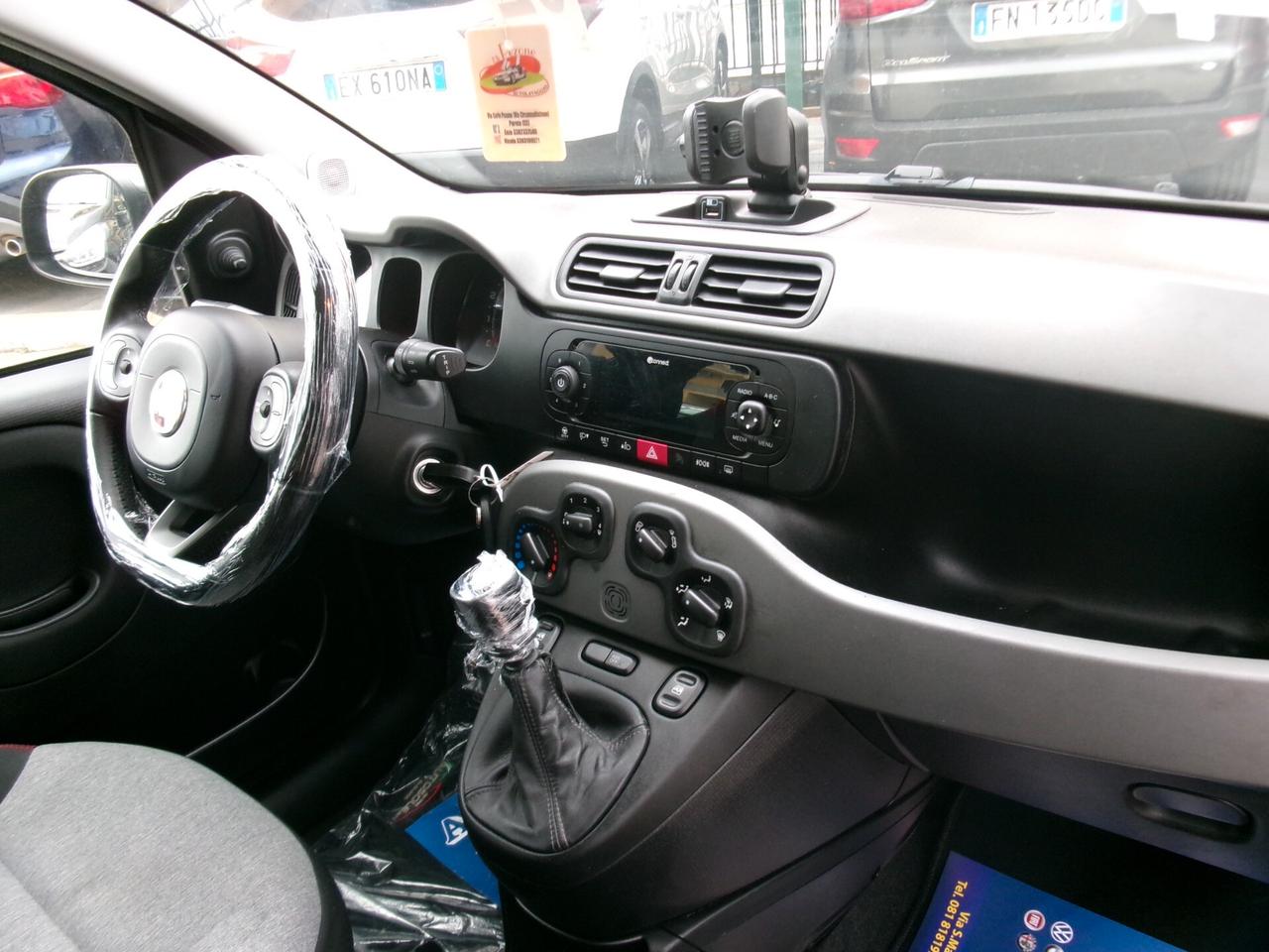 Fiat Panda 1.2 LOUNGE E6 BENZINA 82000 KM +600.00 GPL