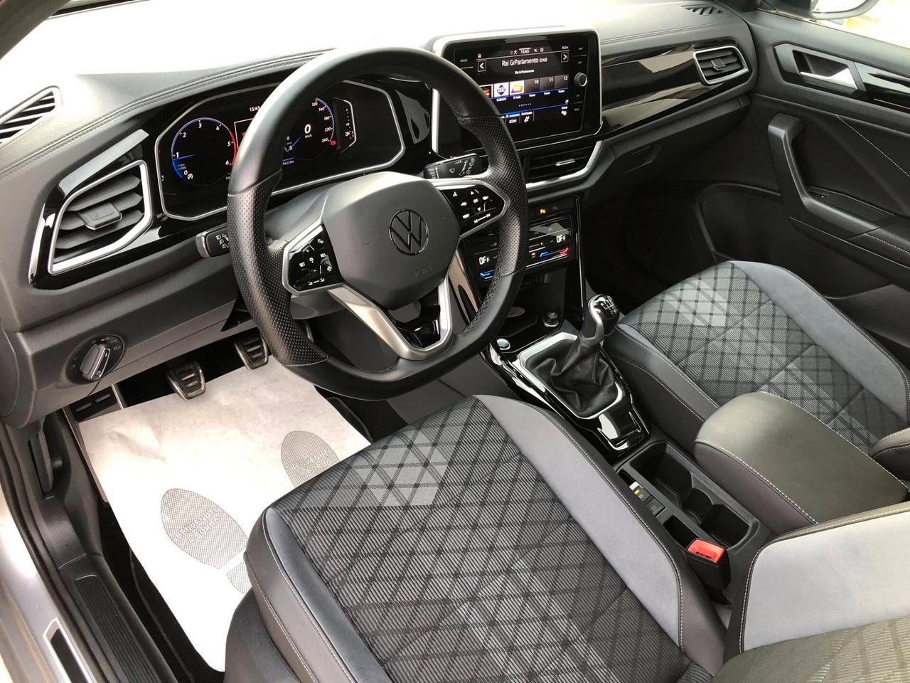 Volkswagen T-Roc 2.0 TDI R-Line SPORT 2023