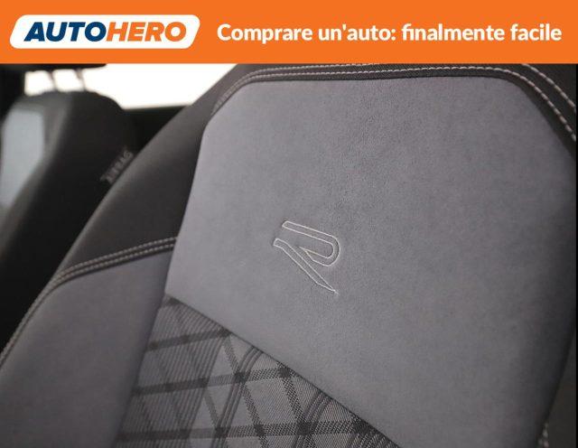 VOLKSWAGEN Taigo 1.0 TSI 110 CV DSG R-Line