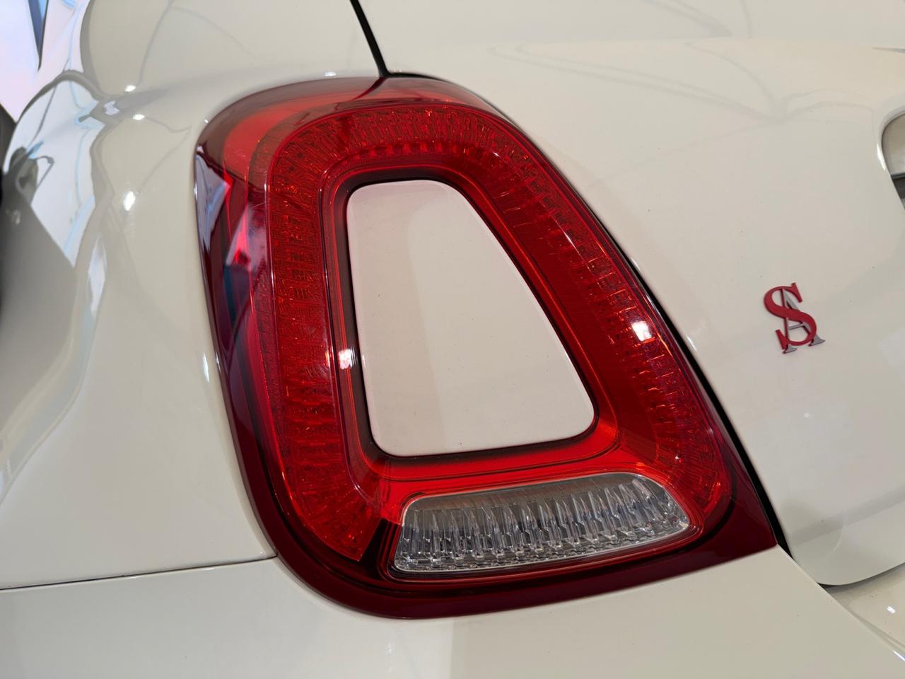 Fiat 500 1.0 hybrid Connect 70cv