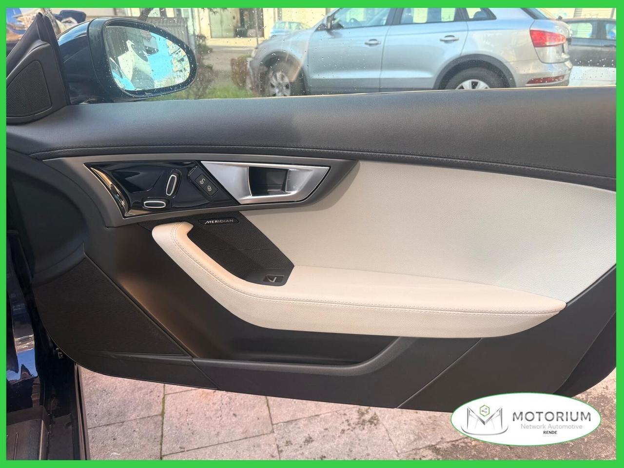 Jaguar F-Type 3.0 V6 aut. Convertibile