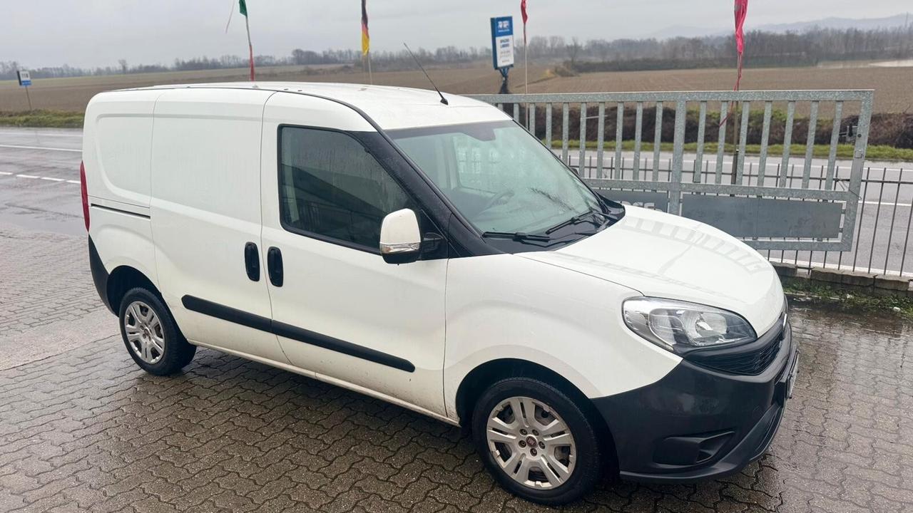 Fiat Doblo 1.6 MJT 2016 3 POSTI