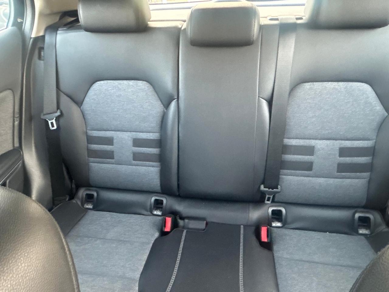 Mercedes-benz GLA 180 d Business