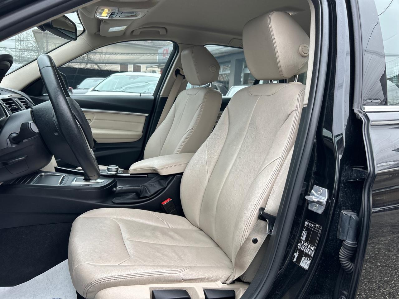 BMW Serie 3 Touring 318d Touring Luxury auto