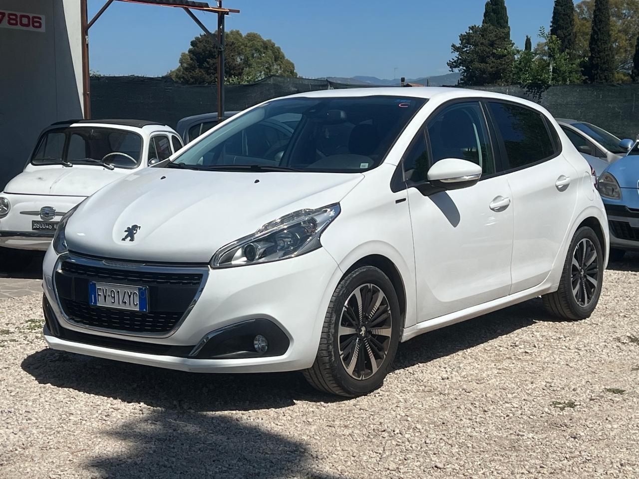 Peugeot 208 PureTech 82 Stop&Start