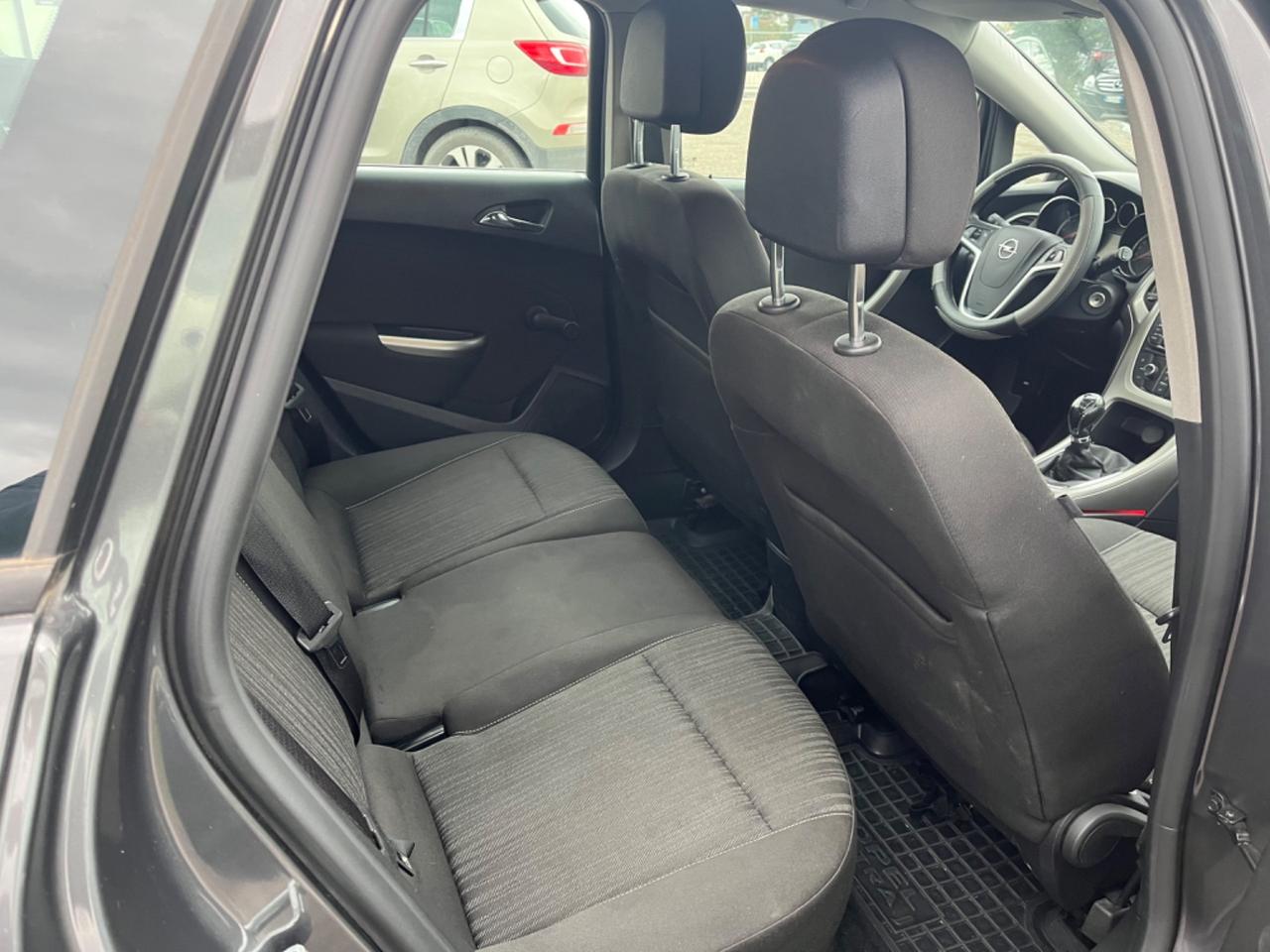 Opel Astra 1.7 CDTI 110CV Sports Tourer Cosmo