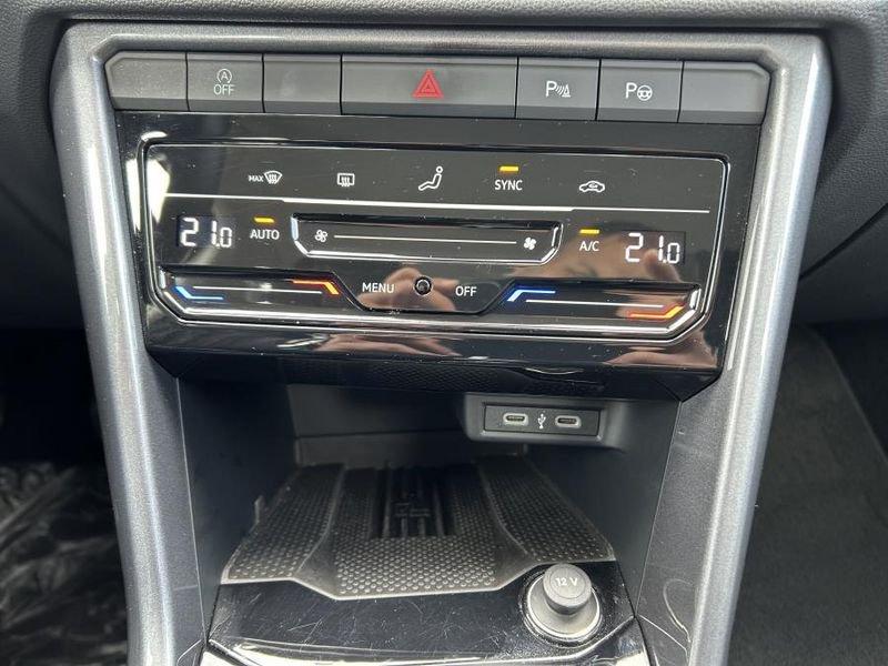 Volkswagen T-Roc 1.0 TSI 115cv Style PARI AL NUOVO