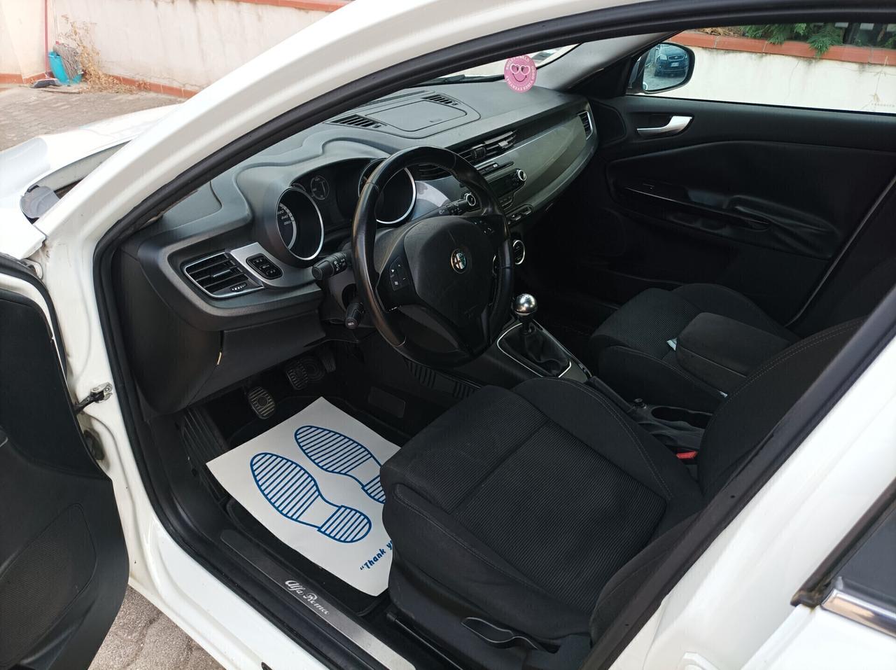 Alfa Romeo Giulietta 2.0 JTDm-2 140 CV Distinctive