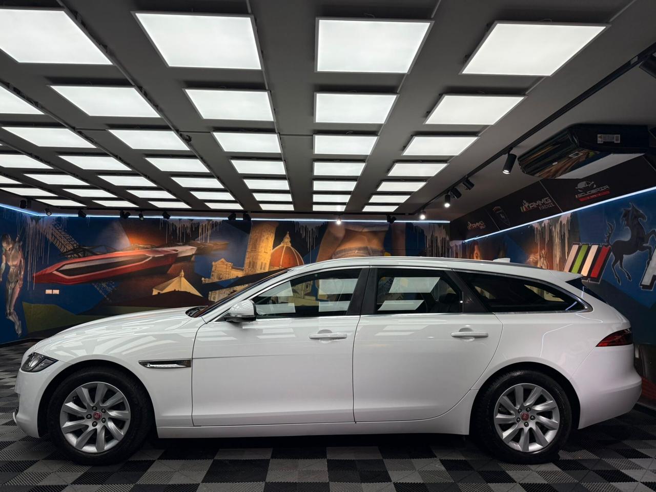 Jaguar XF Sportbrake 2.0 D 180 CV aut. Portfolio (883)