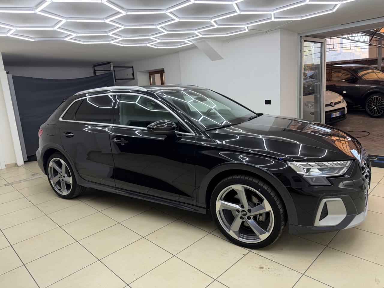 Audi A3 allstreet 35 TDI S tronic S LINE ITA UFF